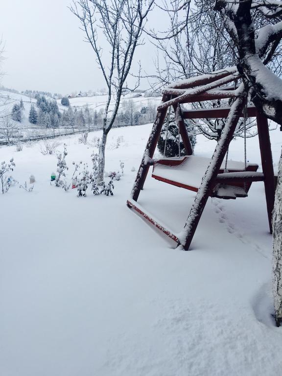 Pensiunea Casa Eden Mărişel Esterno foto